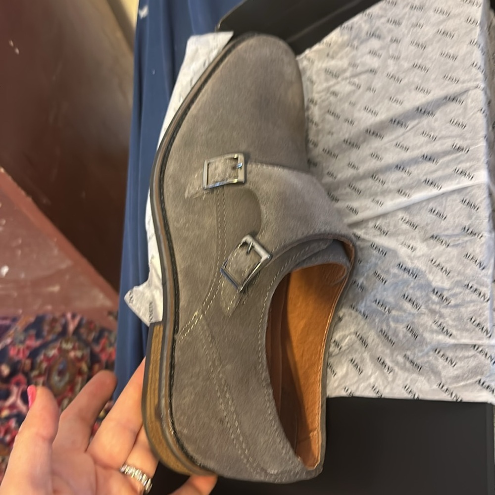 Men’s loafers